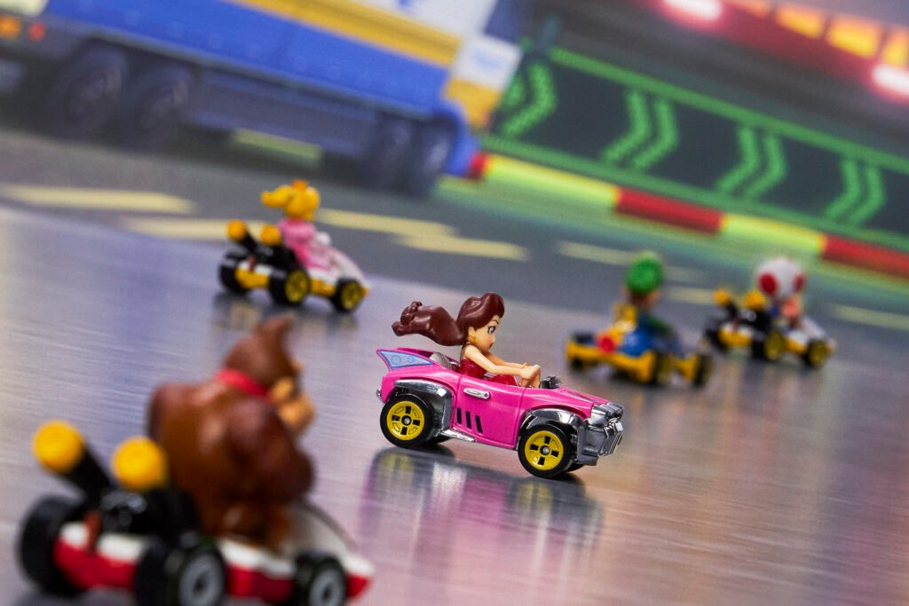 Mattel Hot Wheels Mario Kart Pauline